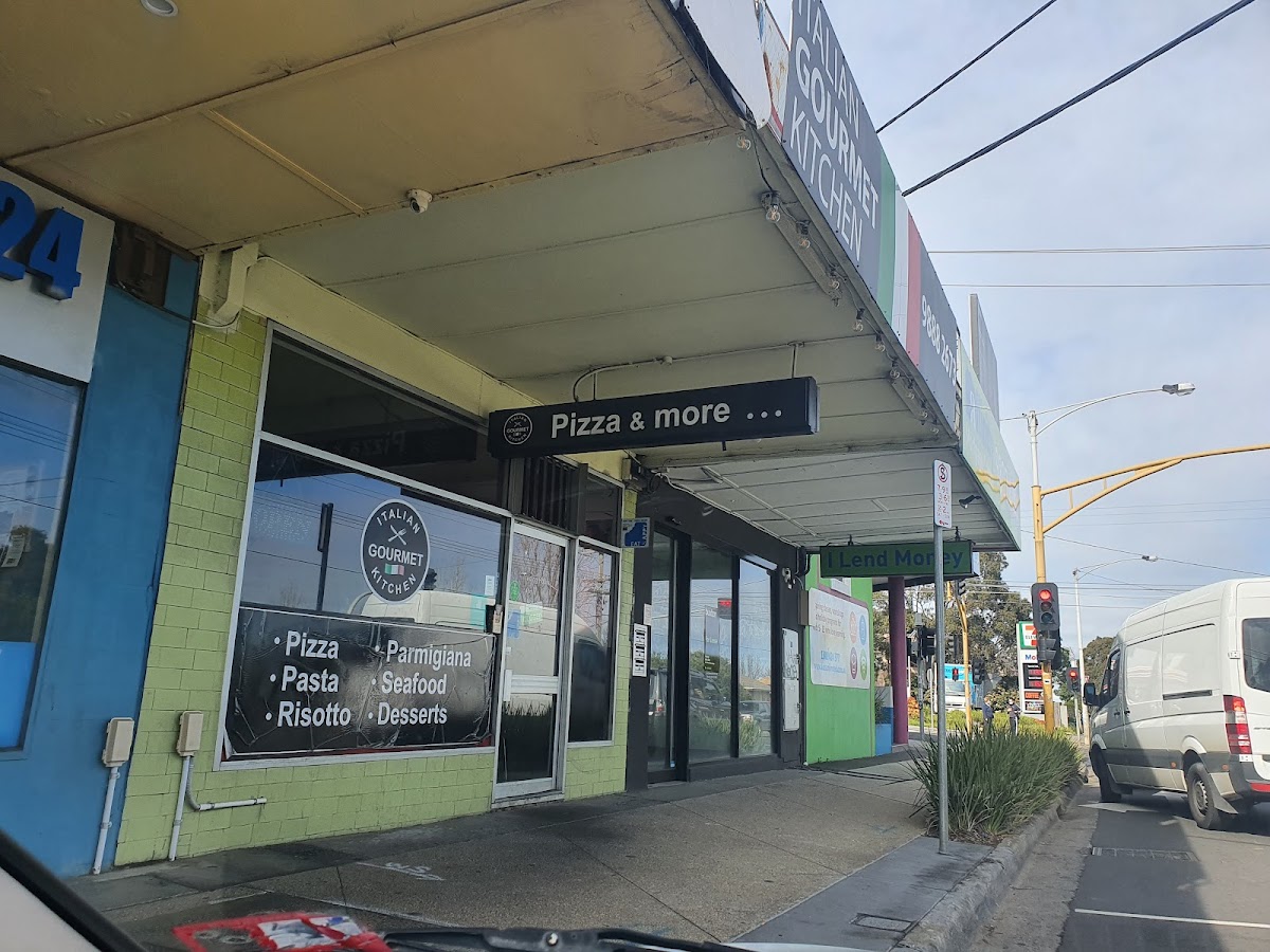 Italian Gourmet Kitchen